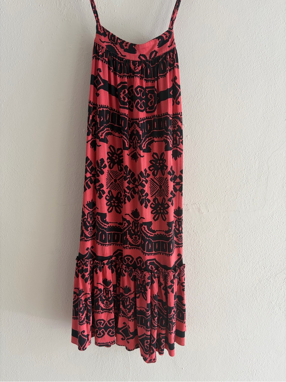 VINTAGE , Early 2000s Nieves Lavi Coral and Black Patterned Muu Dress